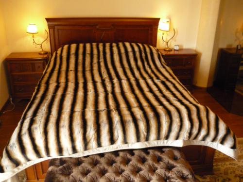 Blanket Rex Rabbit 220x220cm browm-pearl